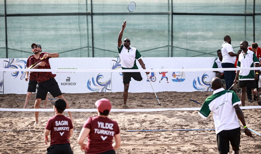 Mersin’de organize edilen Dünya Bedensel Engelliler Plaj Oyunları’nda eleme müsabakaları