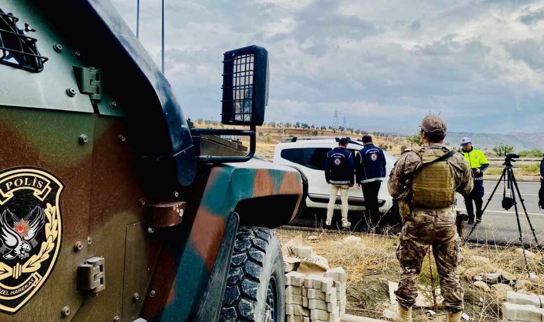 İçişleri Bakanlığı koordinesinde 81 ilde gerçekleştirilen geniş çaplı operasyonda, göçmen