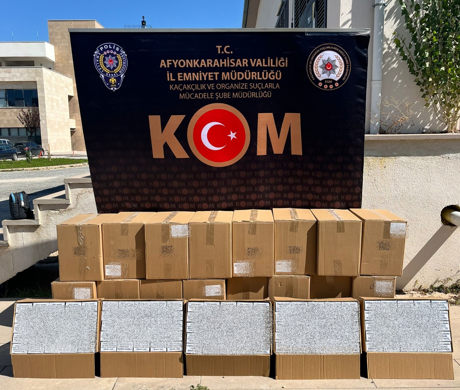 Afyonkarahisar’da Sahte Makaron Operasyonu: 1 Gözaltı