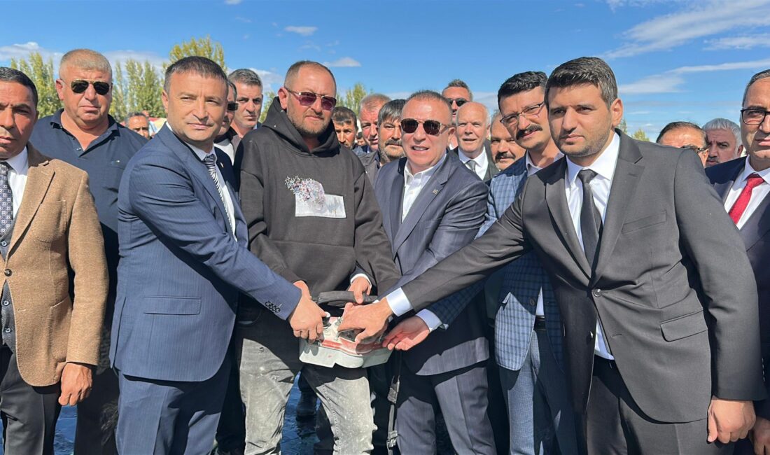 Yoğun bir ilgiyle karşılanan Yönter, programı kapsamında ilk olarak Emirdağ’a