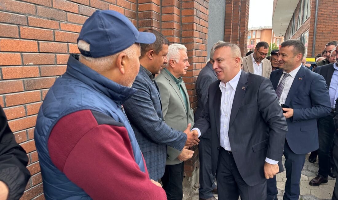 MHP Genel Başkan Yardımcısı ve İstanbul Milletvekili İzzet Ulvi Yönter,