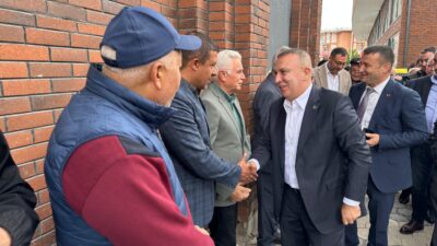 MHP Genel Başkan Yardımcısı ve İstanbul Milletvekili İzzet Ulvi Yönter,