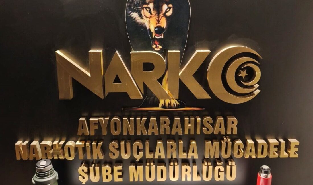 AFYONKARAHİSAR (AA) – Afyonkarahisar'da şantaj, yağma ve tefecilik operasyonunda 3