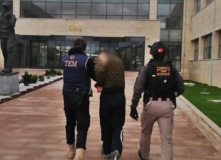 Afyonkarahisar’da DEAŞ silahlı terör örgütünün propagandasını yaptığı iddia edilen şahıs,