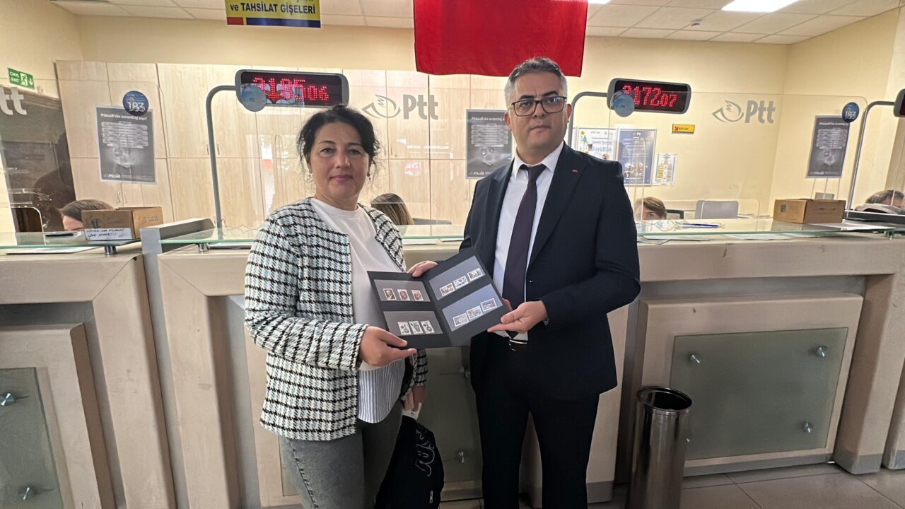 AFYONKARAHİSAR (AA) – Afyonkarahisar'da PTT'nin 185. kuruluş yıl dönümü dolayısıyla