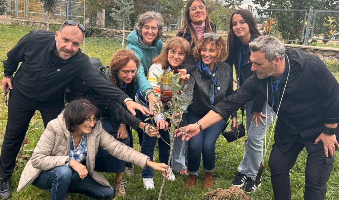 AFYONKARAHİSAR (AA) – Erasmus Projesi kapsamında İspanya, İtalya, Portekiz, Romanya