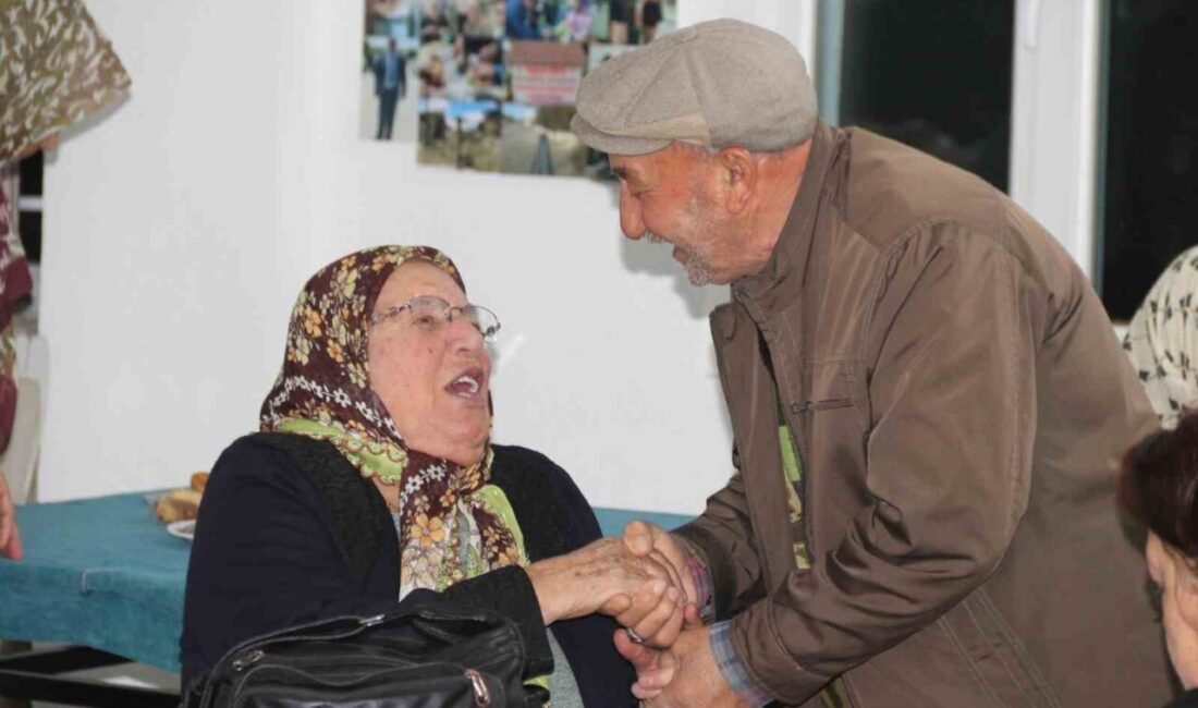 Mahallede yaşayan ve kent merkezine göç eden vatandaşlar, Taşlık Mahalle