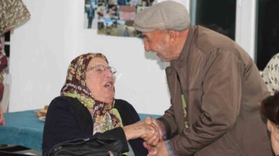 Mahallede yaşayan ve kent merkezine göç eden vatandaşlar, Taşlık Mahalle