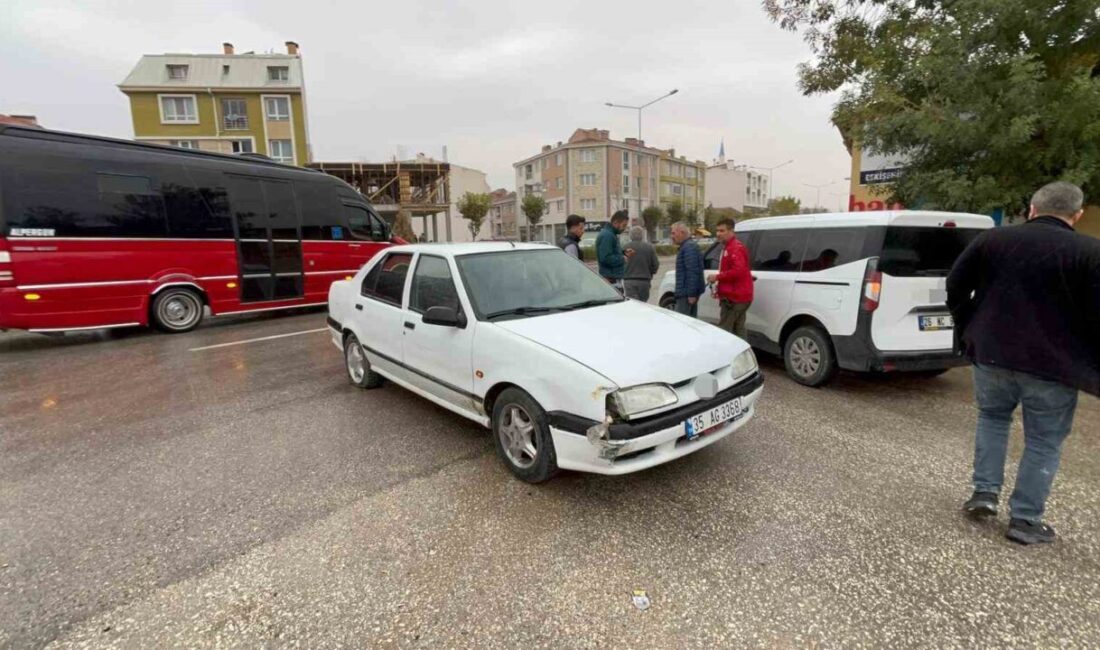 Eskişehir’de 17 yaşındaki bir çocuk, çaldığı otomobille polis ekiplerinden yarım