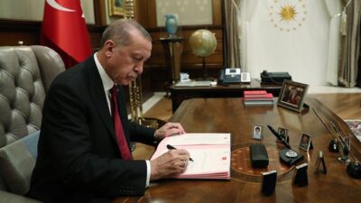 Afyonkarahisar’ın eski İl Müftüsü Sinan Kazancı, Cumhurbaşkanı Recep Tayyip Erdoğan’ın