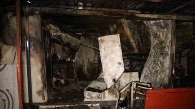 Hatay’ın Antakya ilçesinde depremzedelerin barındığı konteyner kentte çıkan yangın, bir