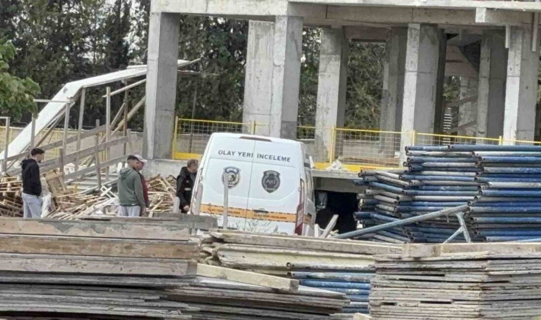 Edinilen bilgiye göre, malzeme taşıdığı sırada dengesini kaybeden O.Y., zeminde