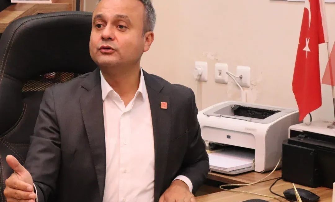 Afyonkarahisar CHP İl Başkanı Faruk Duha Erhan’ın her hafta düzenlediği