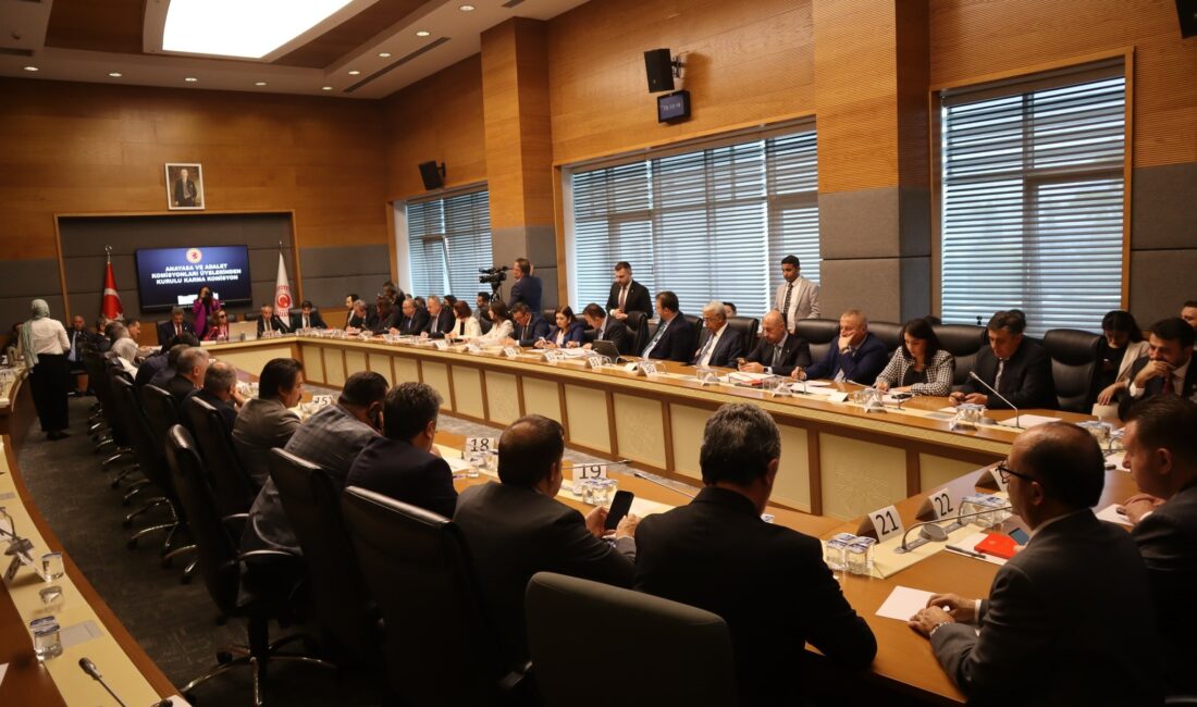 TBMM Anayasa ve Adalet komisyonları üyelerinden oluşan Karma Komisyon, Hakimler