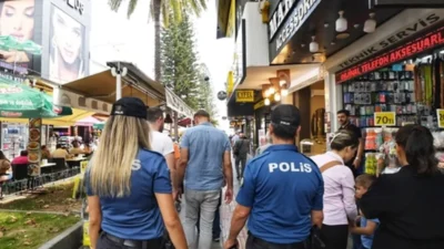 İstanbul Valiliği, turistleri ve vatandaşları rahatsız eden hanutçuluk (ısrarcı müşteri