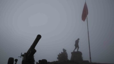 Büyük Taarruzun başladığı Afyonkarahisar Kocatepe’nin sisleri içerisindeki görüntüsü büyük beğeni