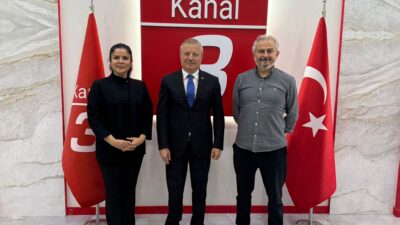 Samimi bir atmosferde gerçekleşen ziyarette, televizyon kanalının yeni yayın dönemine