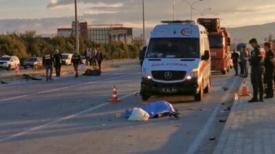 Afyonkarahisar’da otomobil ile motosikletin çarpışması sonucu yaşanan trafik kazasında 1
