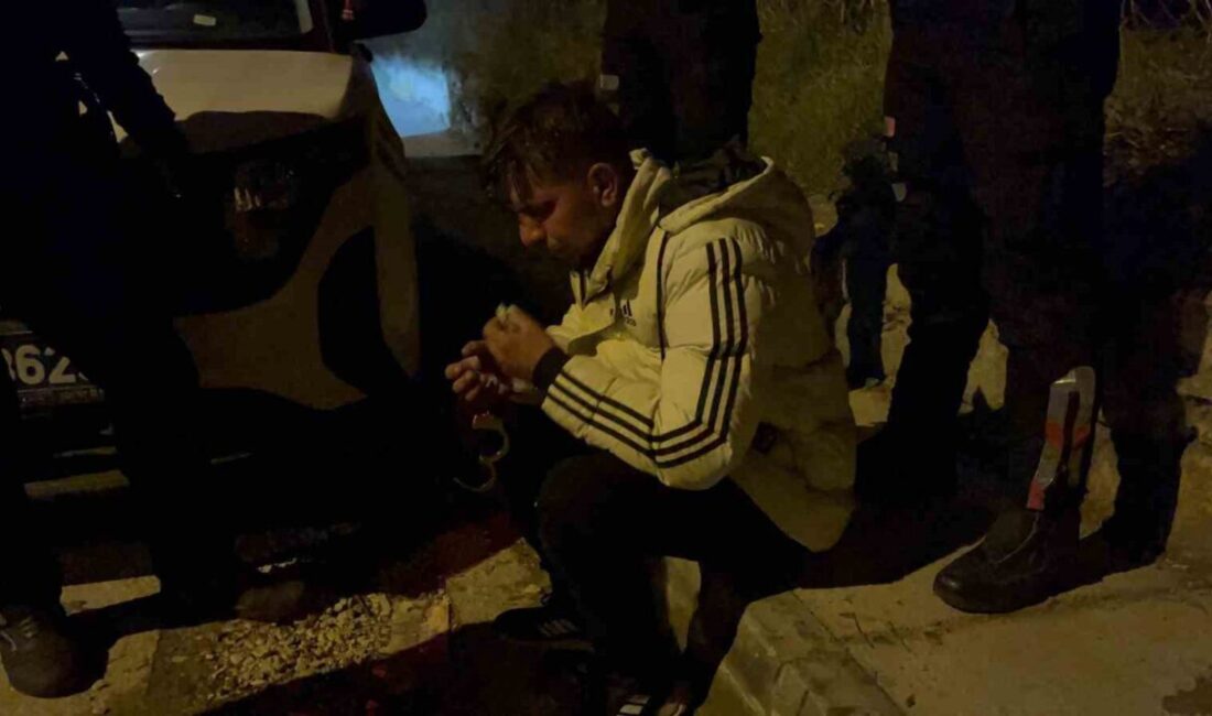 Edinilen bilgiye göre Eskişehir’de polisin ’dur’ ihtarına uymayan 26  plakalı