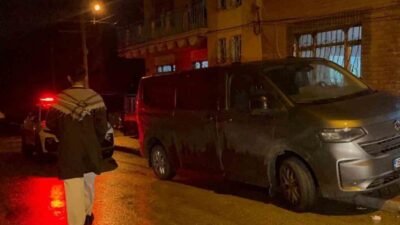 Eskişehir’de polisin “Dur” ihtarına uymayan 16  plakalı minibüs ekipleri harekete