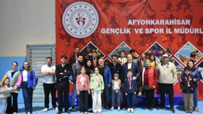 2025-2026 satranç sezonu, spor salonunda düzenlenen bir turnuvayla coşkuyla başladı.