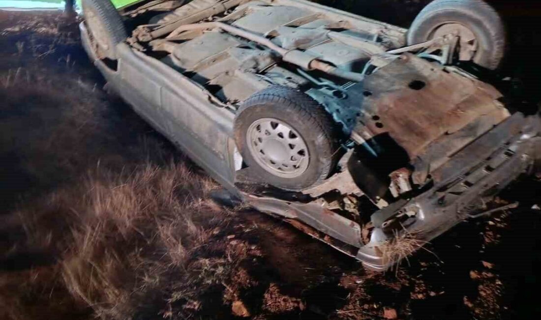 Afyonkarahisar’da kontrolden çıkarak takla atıp ardından sürüklenerek şarampole giren otomobilin