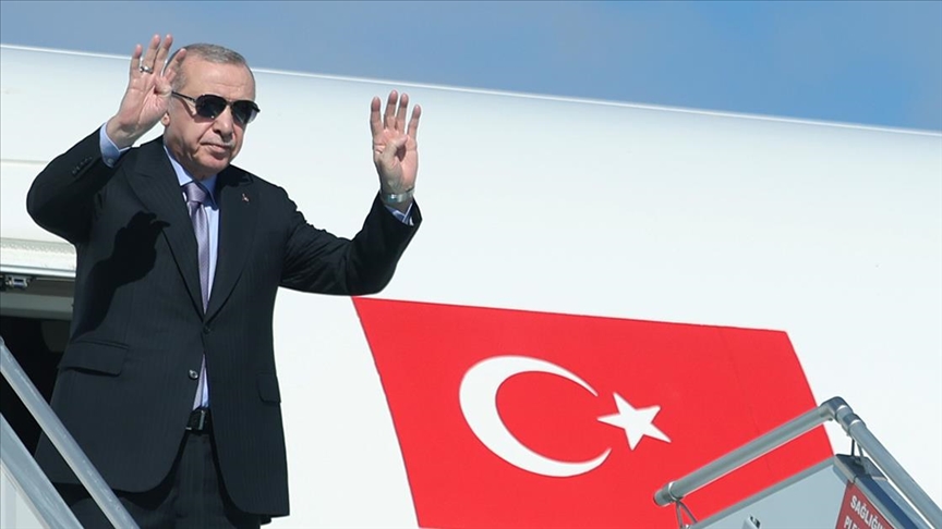 Cumhurbaşkanı Tayyip Erdoğan’ın yarın başlayacak Körfez turunda savunma sanayi, enerji