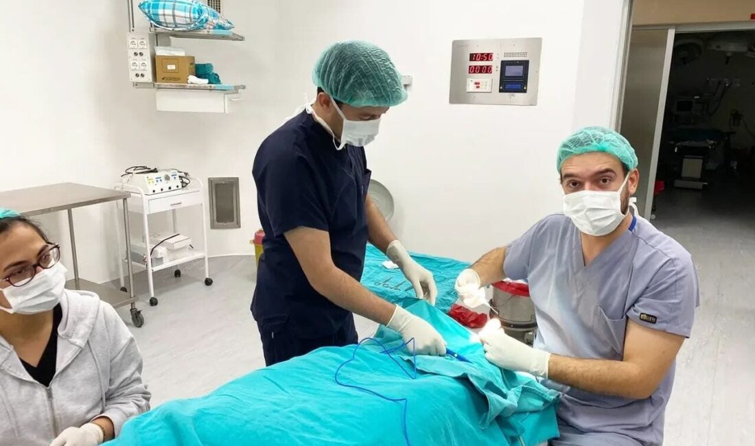 Afyonkarahisar Şuhut Devlet Hastanesi’nde tırnak batması nedeniyle ağrı ve kızarıklık