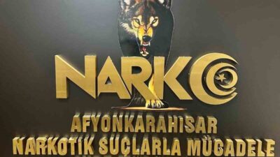 Afyonkarahisar’da peçeteye emdirilmiş uyuşturucu madde ile yakalanan 4 kişi tutuklandı.
