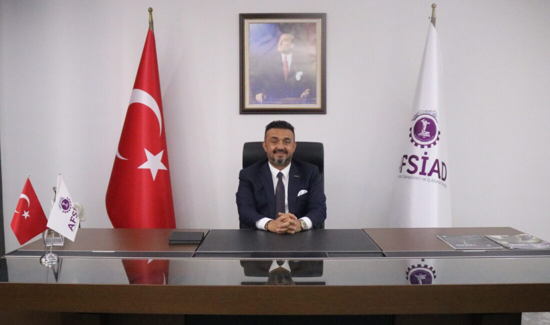 Gazi Mustafa Kemal Atatürk’ün, yokluklar içindeki bir milleti inanç, kararlılık