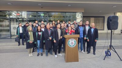 Olay, Afyonkarahisar merkez Kocatepe Mahallesi’nde meydana gelmişti. Avukat Muhammed Sevinç,