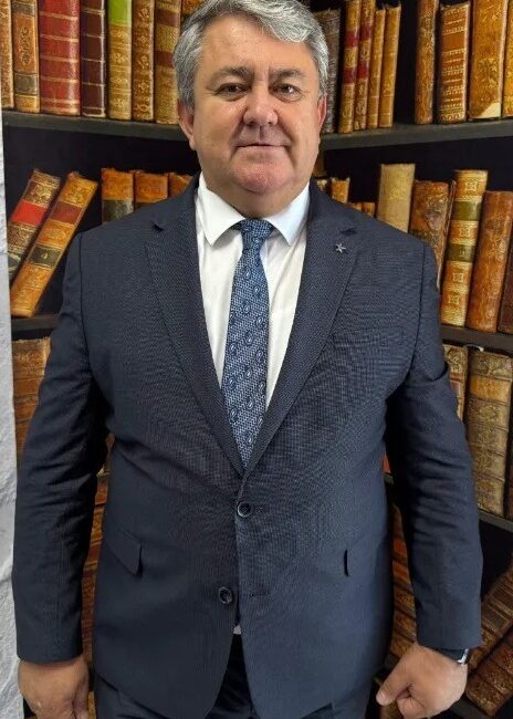 Öğrencinin başkanlık vaadi üzerine Vali Yardımcısı İhsan Ayrancı, İl Jandarma