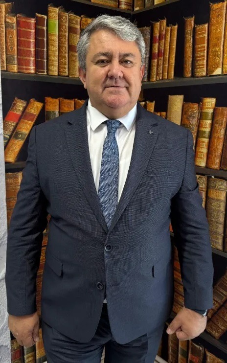 Öğrencinin başkanlık vaadi üzerine Vali Yardımcısı İhsan Ayrancı, İl Jandarma