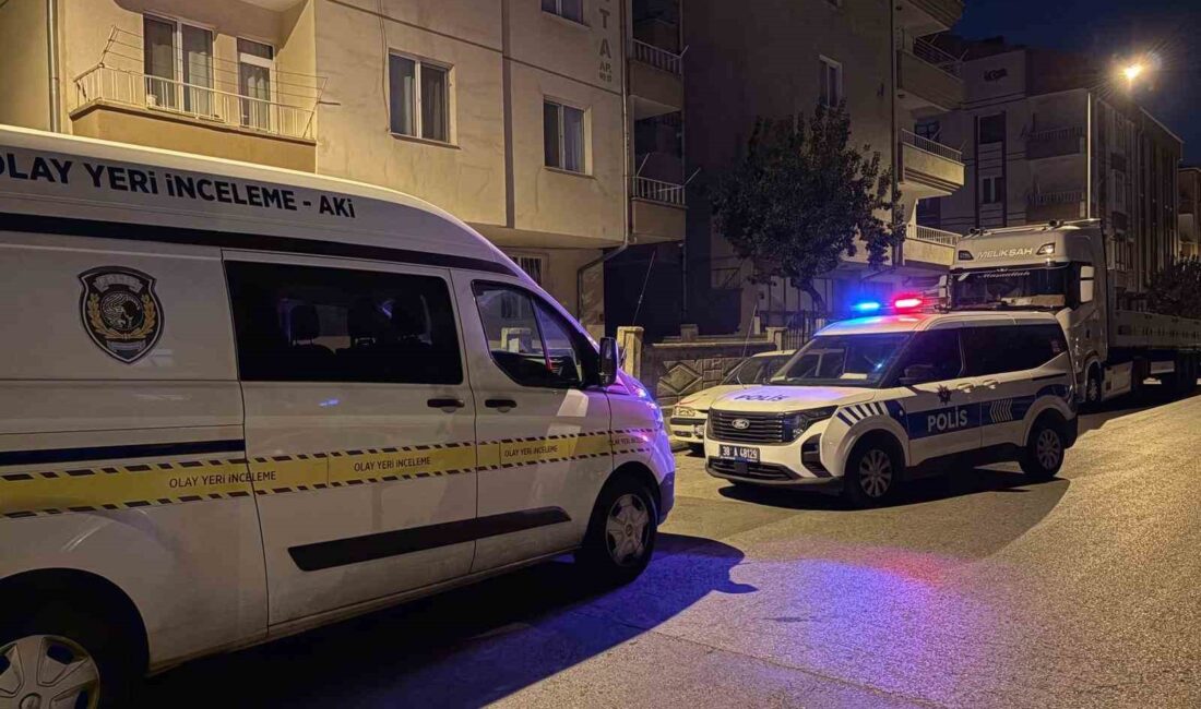 Kayseri Keykubat Mahallesi Güllübahçe Caddesi’nde bulunan bir apartman dairesinde yaşayan