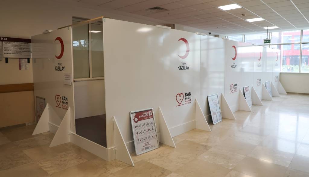 Üniversitede verilen sağlık hizmetlerinin kalitesini yükseltme hedefi doğrultusunda AFSÜ’nün paydaşı