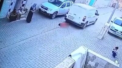 Kaza, Suruç’ta Hürriyet Mahallesi’nde meydana geldi. Plakası ve sürücüsü henüz