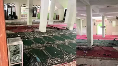 Olay, Endonezya Jakarta’daki bir okul kompleksinin içinde bulunan camide, cuma