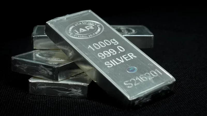 Fiyatlardaki yükselişin nedenleri Yıl başında 28,9 dolardan işlem gören gümüş,