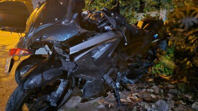 Saat 22.30 sıralarında Bursa Mustafa Kemal Paşa Caddesi üzerindeki Jandarma