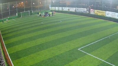 Olay, 8 Kasım’da Sakarya Adapazarı Karakamış Mahallesi’ndeki halı sahada yaşandı.