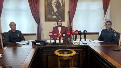 Valilik makamında düzenlenen toplantıda İl Jandarma Komutanı Albay Murat Kaya