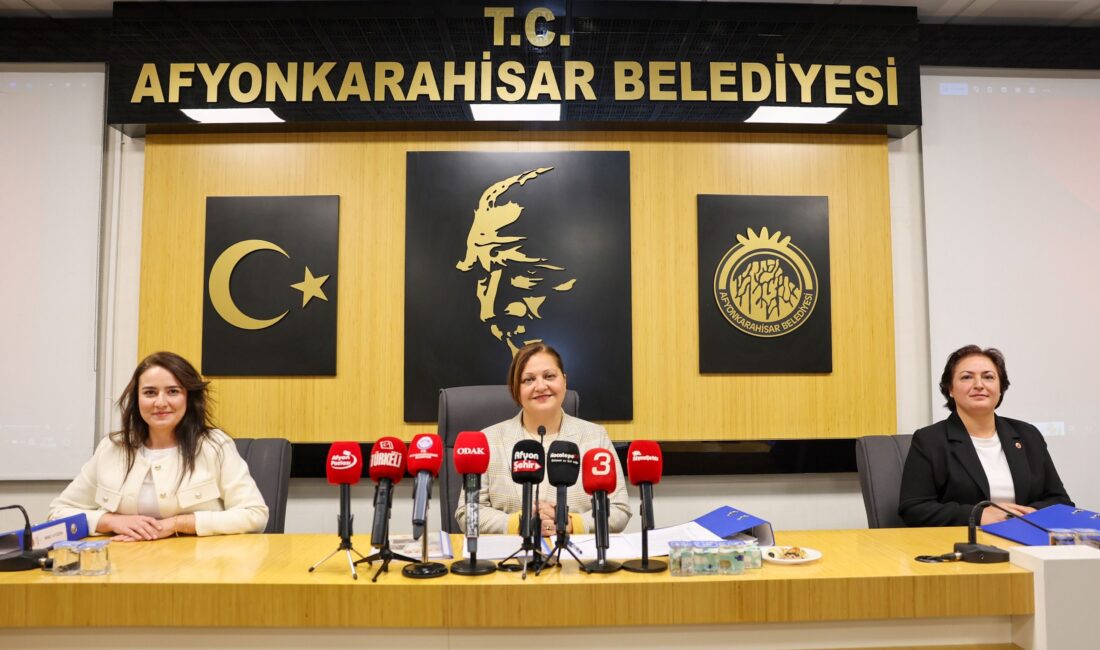 Toplantıda, bir önceki meclis tutanak özetinin okunmasının ardından 2026 yılına