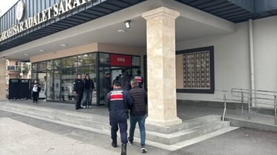 AFYONKARAHİSAR (AA) – Afyonkarahisar merkezli 8 ilde düzenlenen telefon dolandırıcılığı