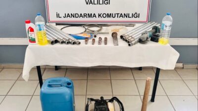 AFYONKARAHİSAR (AA) – Afyonkarahisar'ın Sinanpaşa ilçesinde kaçak kazı yapan 7