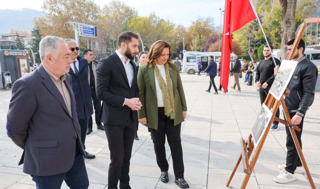 AFYONKARAHİSAR (AA) – Afyonkarahisar'da Karabağ Zaferi'nin yıl dönümü nedeniyle "Kahramanların