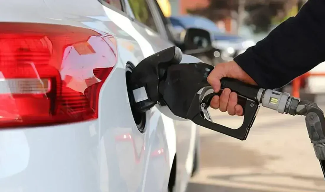 Akaryakıt ürünlerinden motorinin litre fiyatında önemli bir düşüş yaşanması bekleniyor.