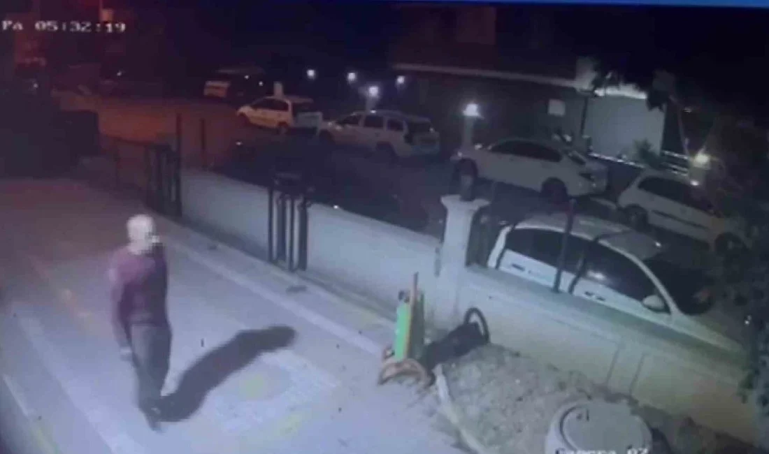 Gece saatlerinde Adana Seyhan ilçesine bağlı Yeşilyurt Mahallesi’nde meydana geldi.