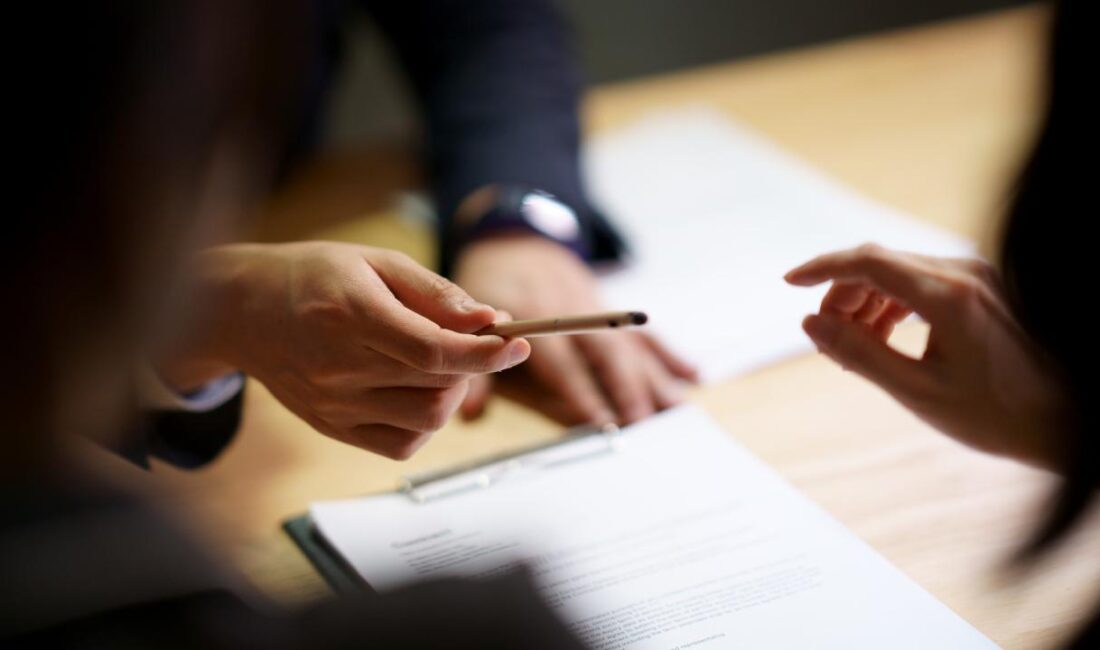 Avukatlık Asgari Ücret Tarifesi yeniden belirlendi. Yeni tebliğe göre, maktu