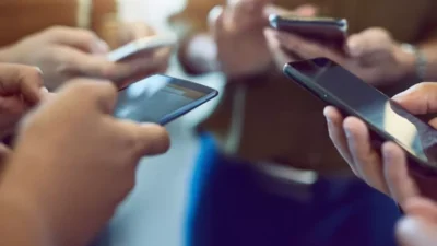 Prof. Dr. Özel, İstanbul’a yaklaşık 210 kilometre uzaklıkta gerçekleşen sarsıntının,