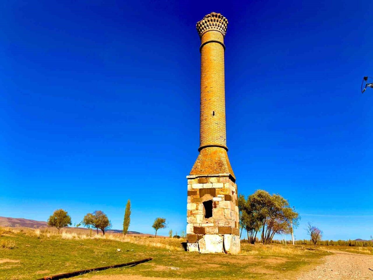 Afyonkarahisar’ın Bolvadin ilçesinde 1801 yılında meydana gelen büyük yangında zarar